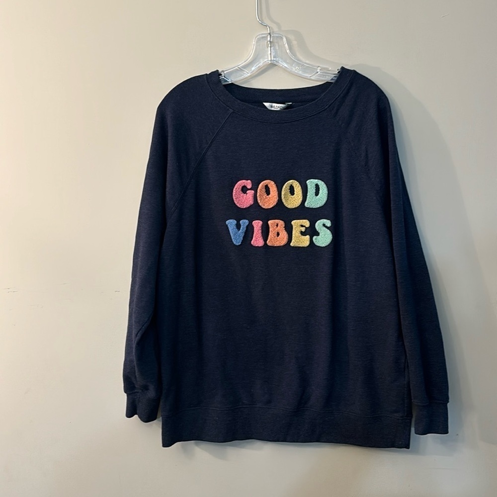 Wildfox Good Vibes navy blue longsleeves pullover swearshirt women's - Picture 2 of 5
